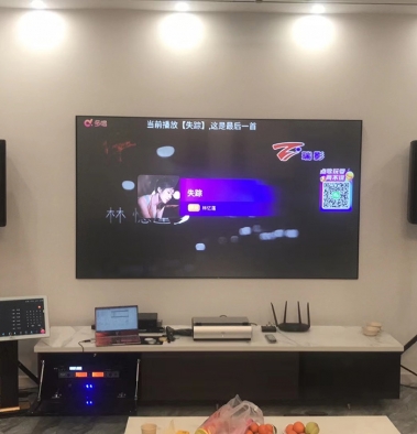 荆州通山苏河KVT-65寸智能电视机+音响设备+点歌机
